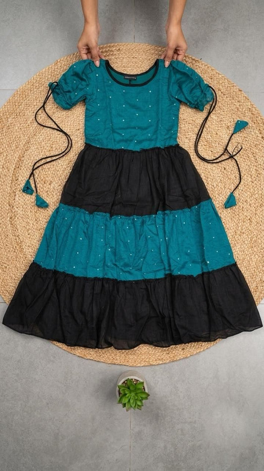 Black and teal blue 💙