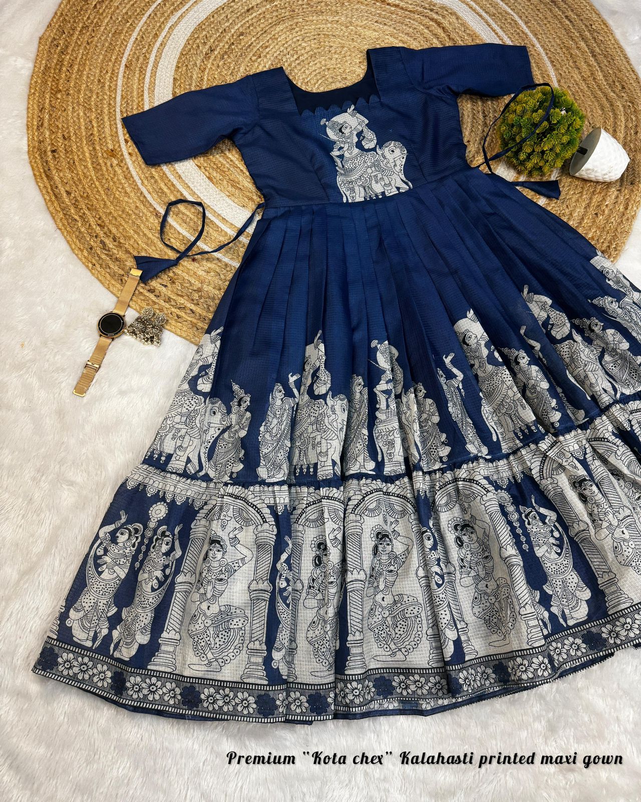 KALAHASTHI GOWN