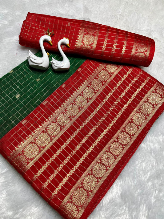 BOTTLE GREEN WITH RED BORDER ❤️
